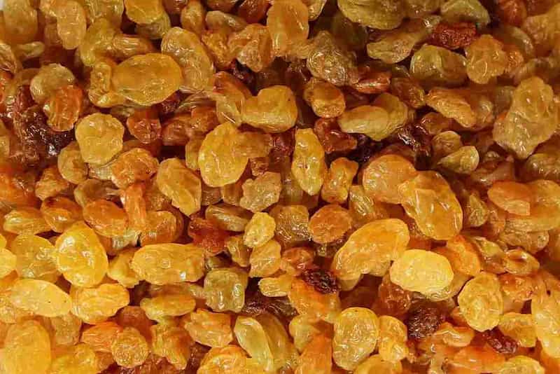 تصویر 3 از کشمش طلایی عمده با رنگ طبیعی و طعم شیرین